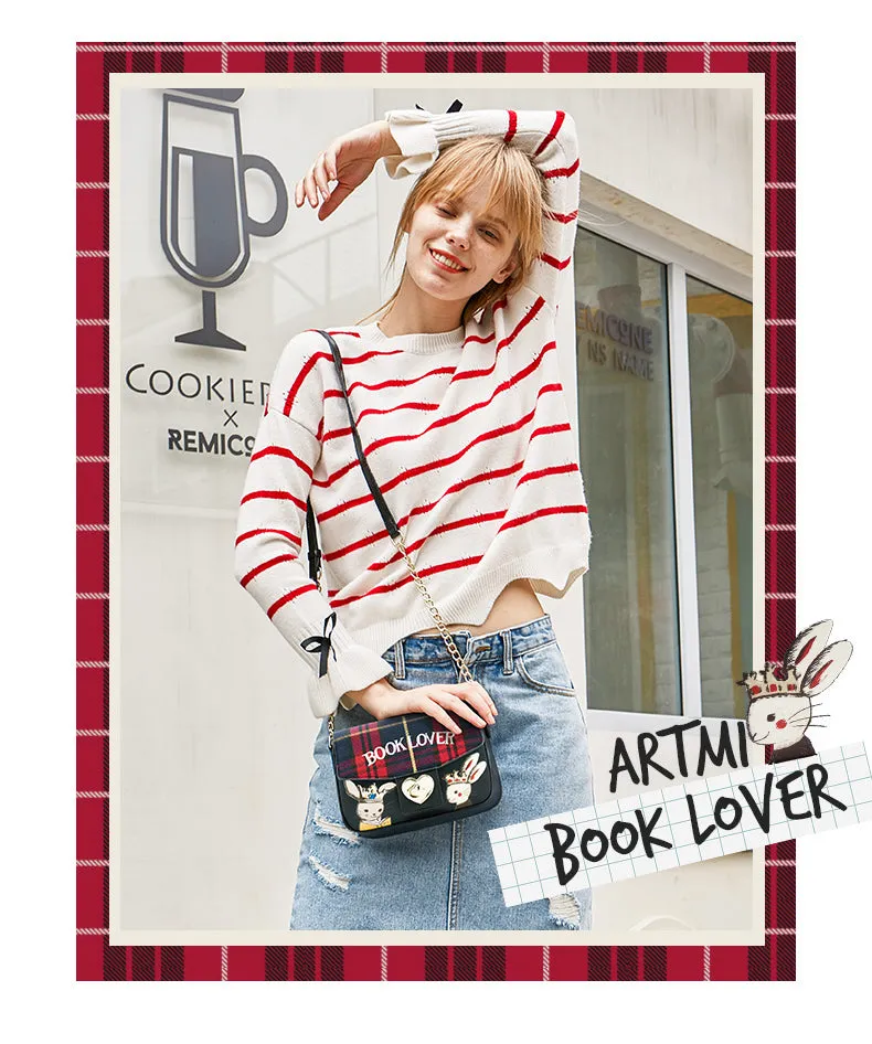 ARTMI EDITION BOOK LOVER CROSS BODY BAG WITH CHAIN HANDLE APE8813