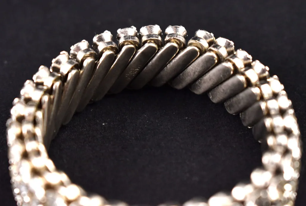 Expandable Rhinesone Bracelet