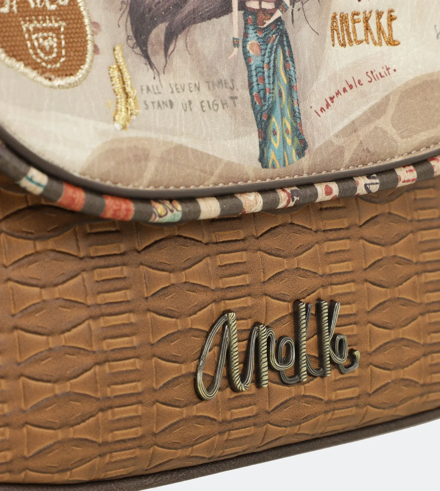 Kenya Crossbody bag with a flap