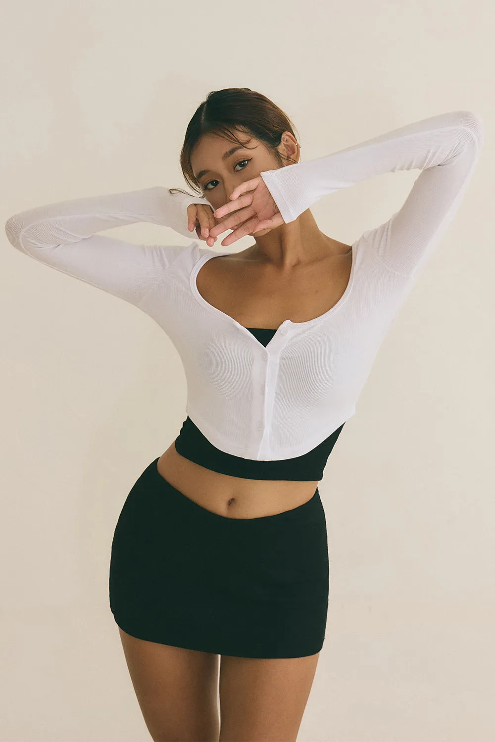 一見鍾情羅紋方領上衣<br>Elegant Rib Knit Square Neck Crop Top