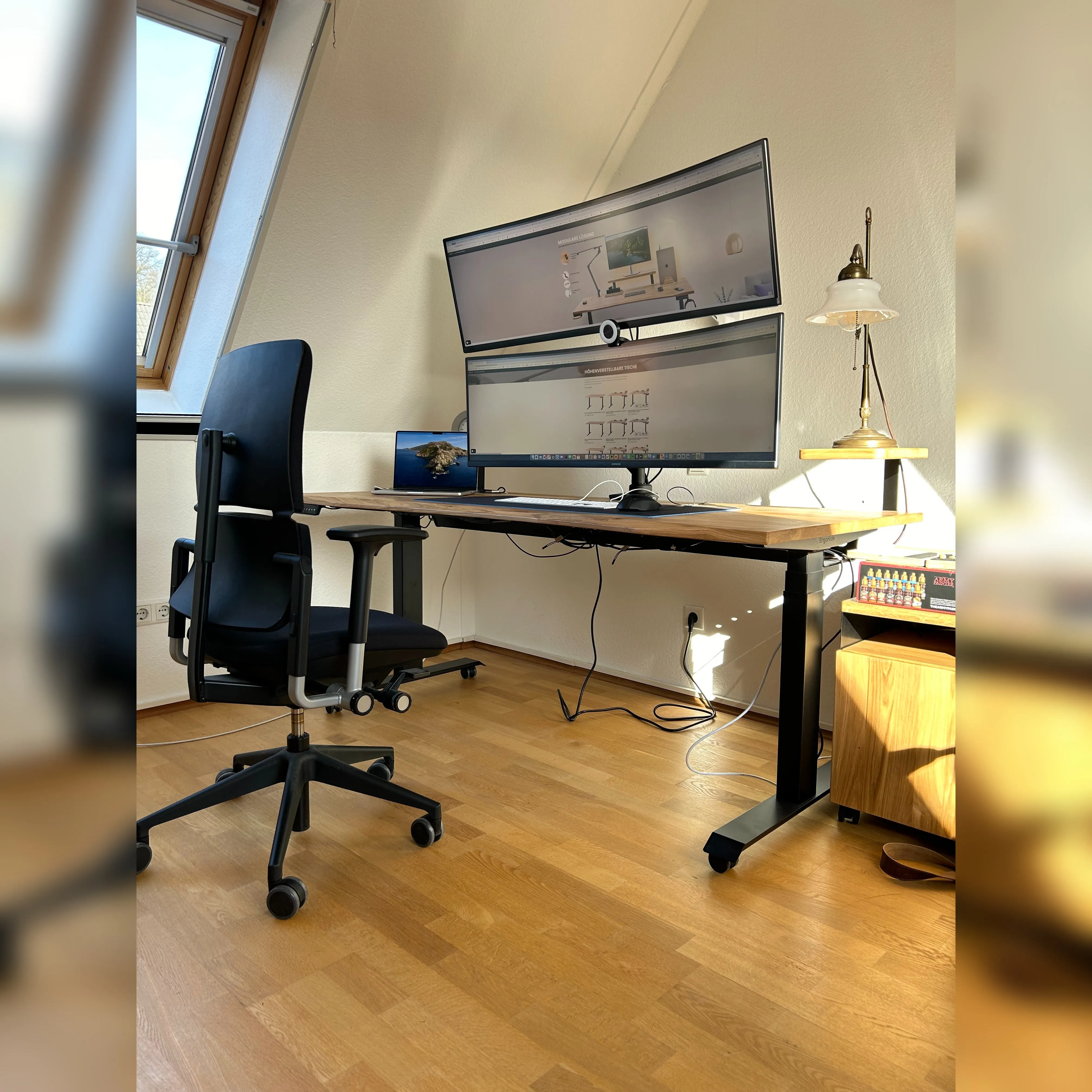 Oak standing desk with cable management unit
