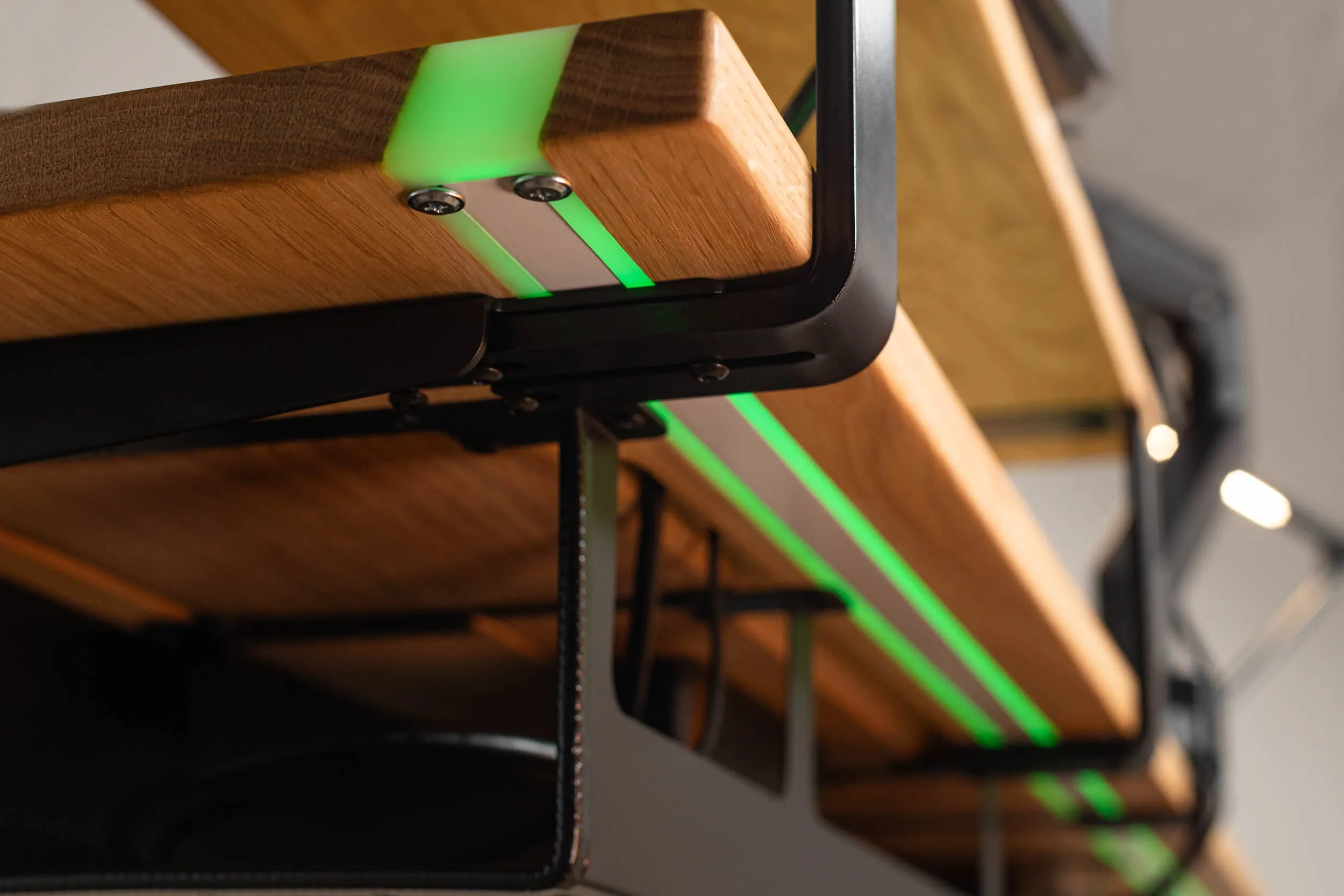Oak standing desk with cable management unit