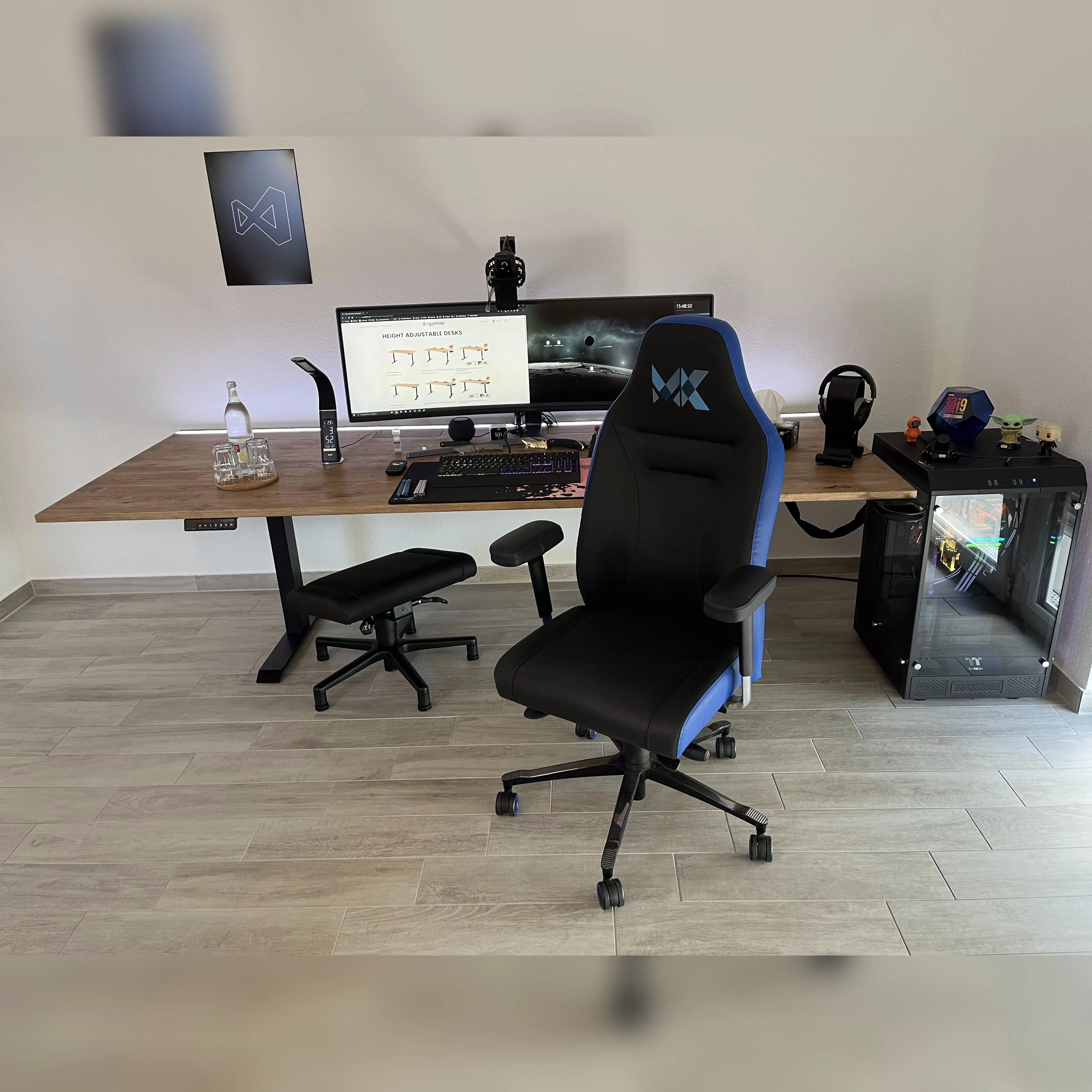 Oak standing desk with cable management unit