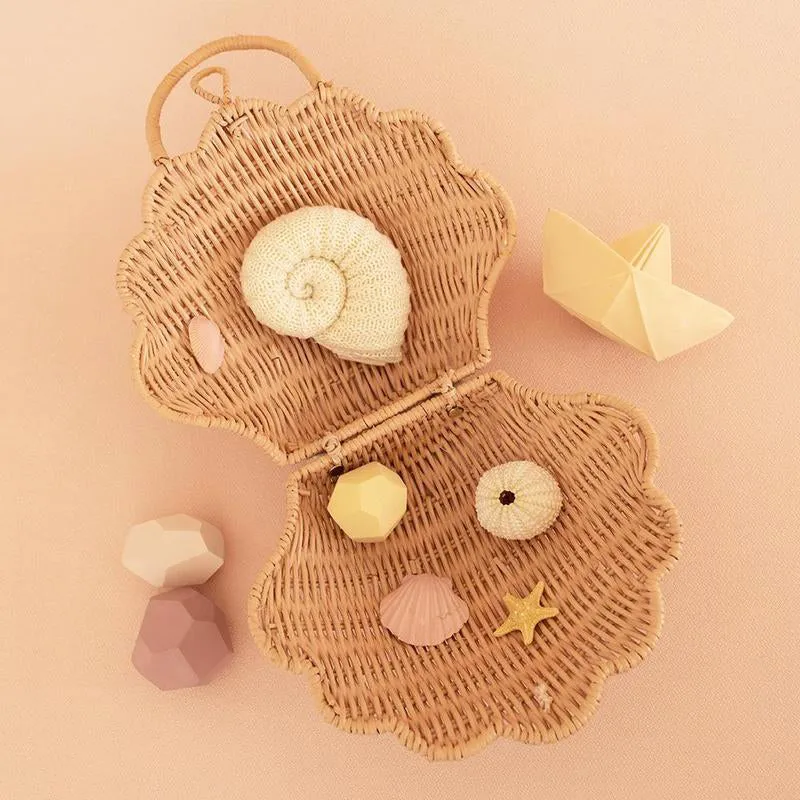 Olli Ella Rattan Shell Bag - Rose