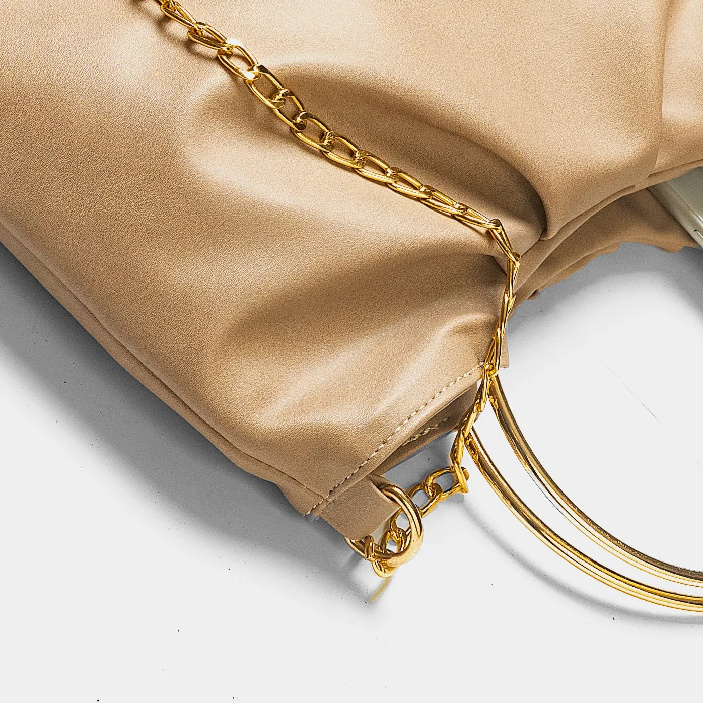 Top Ring Bag With Chain
