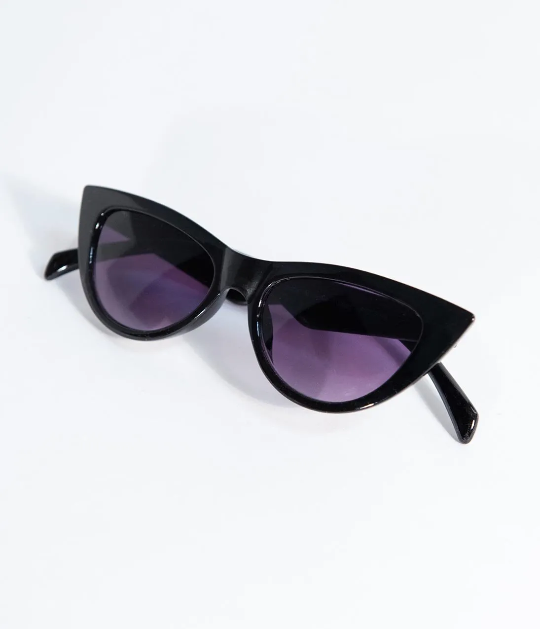 Vintage Style Black Sling Cat Eye Sunglasses
